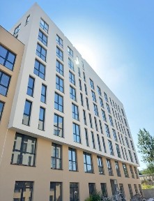Продаж дворівневої квартири з величезною терасою і дуже гарним виглядом на Високий Замок