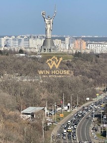 Квартира на Печерську біля метро Центр бульв. Лесі Українки, 36-Б продаж БЕЗ %