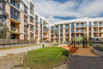 Продаж 3-кімнатної квартири 100 м² в ЖК «Італійський квартал» | вул. Дубищанська, 9