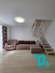 Будинок в Києві, для себе. Три спальні+гостьова. Без комісії.