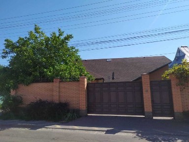 Продаж будинку с. Петропавлівська Борщагівка
