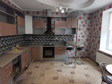 Продаж 2к квартири 74.9 кв. м на вул. Золотоустівська 50 • ID 34616839