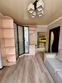 Продаж 1,5 квартири І Дубове