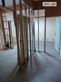 Оренда офісного приміщення на вул. П. Орлика 19, приміщень -, поверх - 1 • ID 34617095