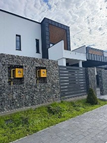 продаж котеджу в Сокільниках, готовий збудований, біля озера