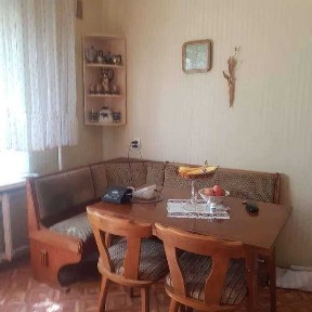 Продаж 2х поверхового будинку біля метро Ярослава Мудрого