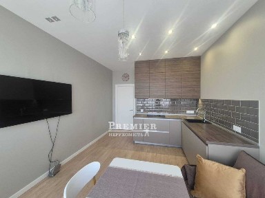 Великий Фонтан! Продам 1-к. 50м² з новим ремонтом