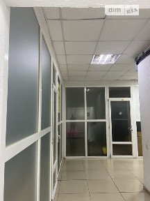 Здається комерційне приміщення на вул. Галицька 43Б, площа 13.4 кв. м • ID 33554027