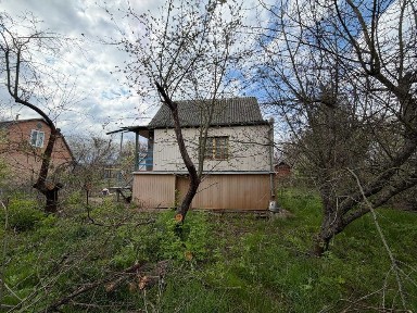 Продається дача біля озера в Київській області з комунікаціями Є ВІДЕООГЛЯД