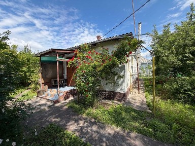 Продаж 3 кім будинку з великою ділянкою в місті Яготин 78 м2