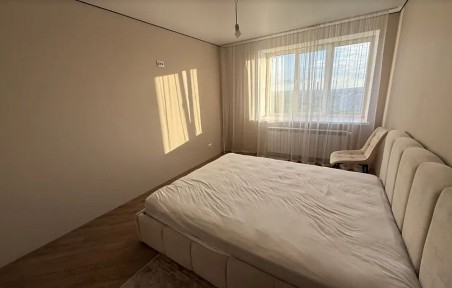 Продаж 2к квартири 75 кв. м на вул. Яреми