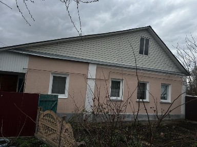 Продається затишний будинок