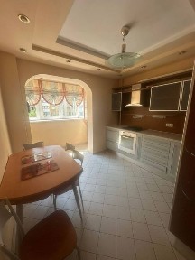 Київ, Солом'янський, вулиця Івана Пулюя 1