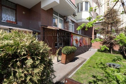 Продажа коммерческого помещения, ЖК «Яскравый», ул. Семьи Кульженко