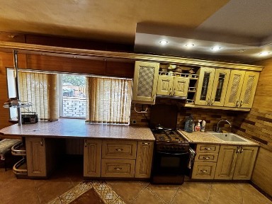 Продам частину будинку