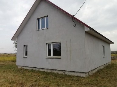 Продам будинок біля Коломиї, с. Ценява, 8 км до міста