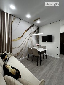 Продаж 2к квартири 42 кв. м на вул. Краснова 1Г • ID 34618085