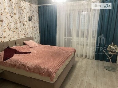 Продаж 3к квартири 88 кв. м на вул. Казармена 4А • ID 34617468