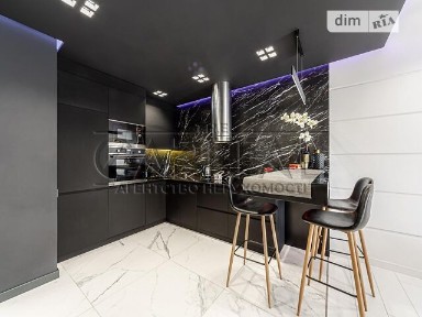 Продаж 1к квартири 56 кв. м на вул. Предславинська 53 • ID 34582799