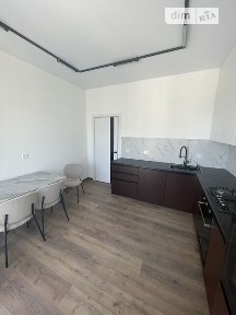 район Шевченківський, Чернівці, Спортивна 14 • ID 34582531