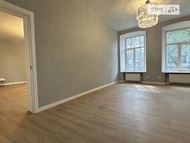 Продаж 2к квартири 94 кв. м на вул. Італійська • ID 34579108