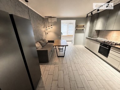 Продаж 3к квартири 80 кв. м на вул. Незалежності 17А • ID 34575566
