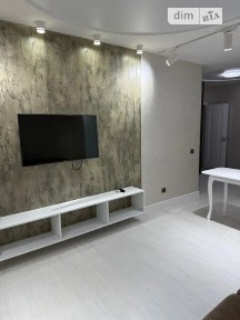 Федора Ернста вулиця, мікрорайон Турецьке містечко, район Солом'янський, Київ, вул. Федора Ернста 16В • ID 34574781
