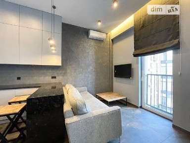 Продаж 1к квартири 41 кв. м на вул. Південна 4/6 • ID 34571553