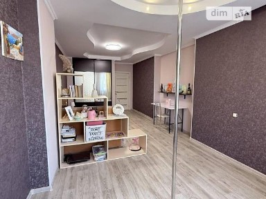 Продаж 2к квартири 70.2 кв. м на мас. Райдужний • ID 34570103