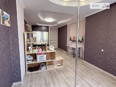 Продаж 2к квартири 70.2 кв. м на мас. Райдужний • ID 34570103