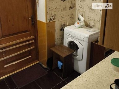 Продаж 1к квартири 19 кв. м на вул. Автозаводська 29 • ID 34569688
