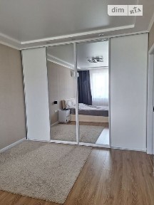 проспект Героїв Харкова, мікрорайон ХТЗ, район Індустріальний, Харків, метро Імені О. С. Масельського, просп. Героїв Харкова 264 • ID 34564540