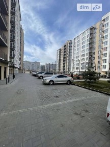 Продаж 3к квартири 78.9 кв. м на вул. Сімейна 4 • ID 34564502