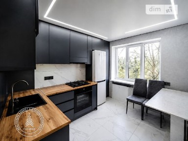Продаж 2к квартири 43.4 кв. м на вул. Коцюбинського 4 • ID 34563603