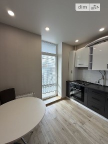 Продаж 1к квартири 20 кв. м на вул. Соборна 103/11 • ID 34557153