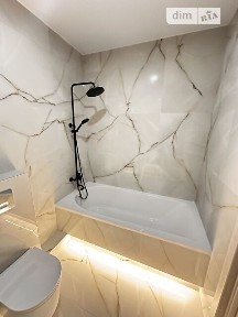Продаж 2к квартири 43 кв. м на вул. Академіка Сахарова • ID 34556099