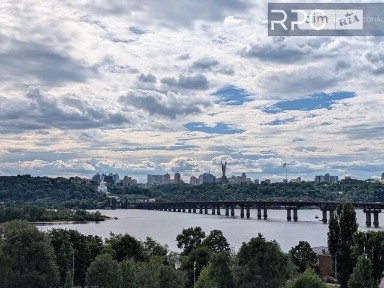 Дніпровська набережна, мікрорайон Березняки, район Дніпровський, Київ, метро Звіринецька (Дружби народів), наб. Дніпровська 5А, кв. 208 • ID 34556039
