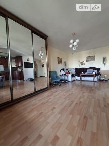 Продаж 3к квартири 90 кв. м на вул. Голосіївська 19 • ID 34553880