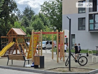 Продаж 2к квартири 62.6 кв. м на вул. Центральна 10 • ID 34552571