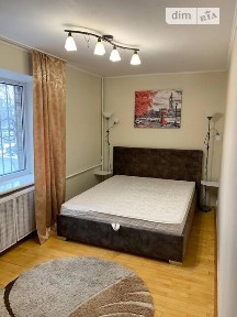 Продам 2 к. квартиру в історичному районі столиці на Подолі