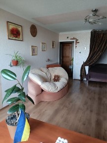 Київ, Дніпровський, Русанівська набережна 18