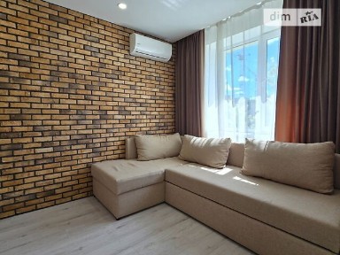 Довготривала оренда 1к квартири на вул. Райдужна 88 • ID 34401848