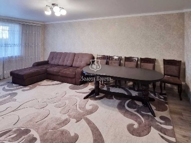 Киевская обл., Васильковский район, пгт Глеваха, Вокзальная ул., 53