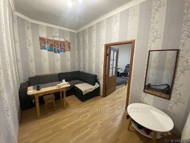 Оренда 2к. квартири район готелю Львів