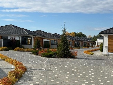 Продам будинок 140 м2 с. Рожни на березі Десни