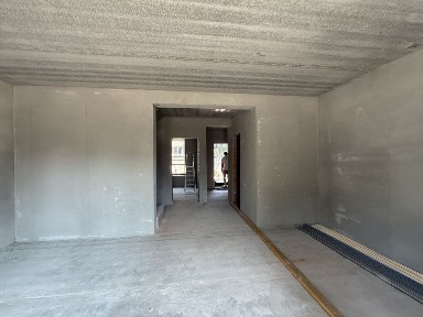 Дуплекс в Бучі з бомбосховищем, керамоблок, штукатурка.