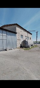 Комерція. Соєпереробний завод, діючий, працює на експорт