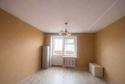 Продаю 2 кімнатну квартиру