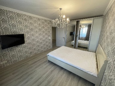 Київ, Академіка Глушкова просп., 9є