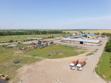Продаж виробночо-складського комплексу з залізничними під'їзними коліями, комунікаціями та земельного масиву під індустріальний парк, завод, фабрику